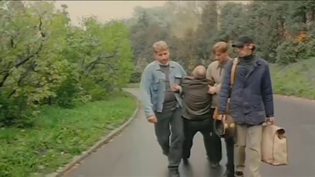 Москва. Посторонним вход запрещен смотреть онлайн