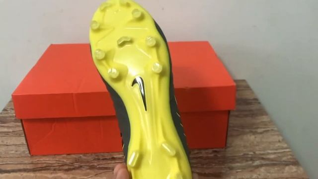Unboxing Nike Tiempo Legend 7 Pro(Dark Grey Opti Yellow) смотреть онлайн