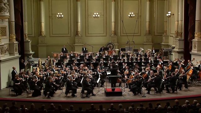 Richard Strauss - An Alpine Symphony, Op. 64 (Giuseppe Sinopoli & Sächsische Staatskapelle Dresden) смотреть онлайн