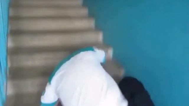 Дед упал.... смотреть онлайн