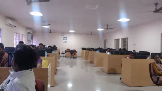 First Session (1/8) of Free INOAUG Oracle APEX Training for NEC смотреть онлайн