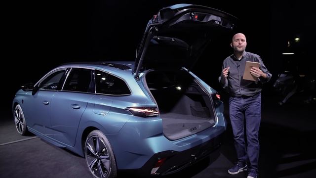 Peugeot 308 SW. A bord du nouveau break ! смотреть онлайн