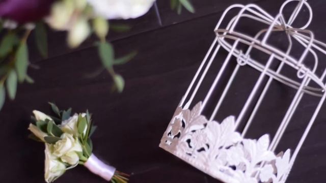 Букет невесты с яркими каллами и нежнейшими розами