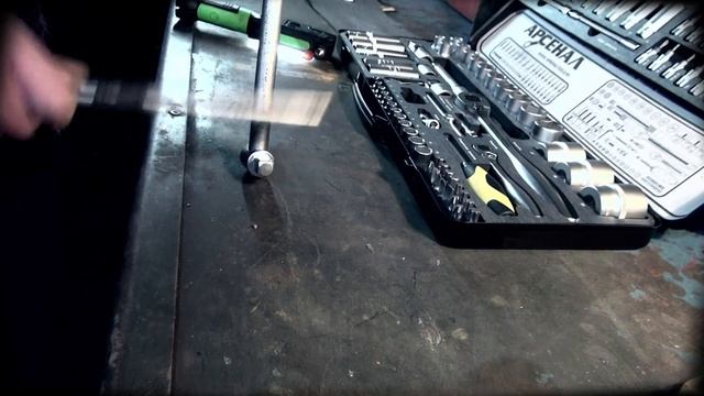 Обзор набора инструментов для автомобиля Арсенал Космос смотреть онлайн