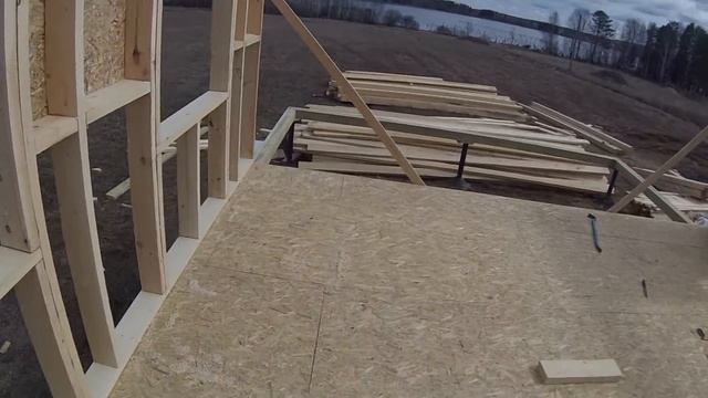 Сборка и подъём каркасных стен. Каркасный дом 6х8. Екатеринбург (по устаревшей методике) смотреть онлайн