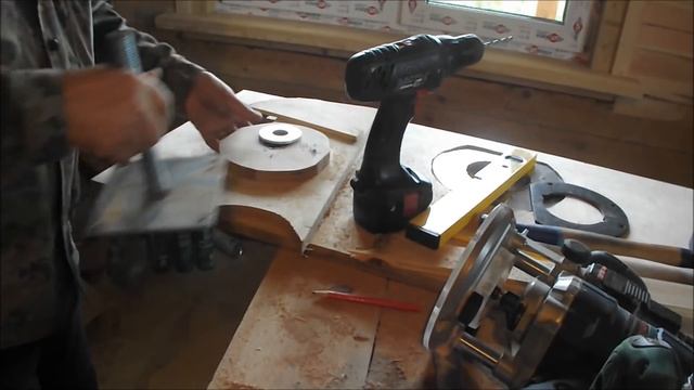 Фрезерный стол за пару часов своими руками. Homemade milling machine for wood. смотреть онлайн