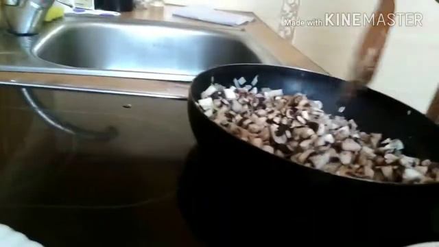 ФАРШИРОВАННЫЕ КУРИНЫЕ ГРУДКИ С ГРИБАМИ смотреть онлайн