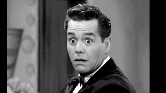 У меня зазвонил телефон... смотреть онлайн