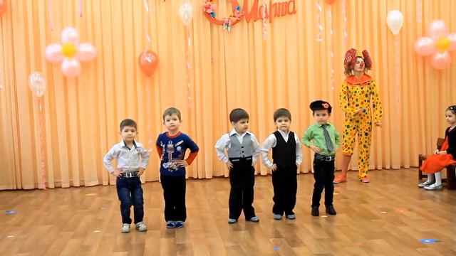 8 марта 2015.avi смотреть онлайн