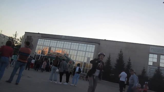 Танец под песенку Видели ночь от Димчика смотреть онлайн