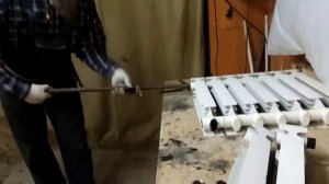 Как отремонтировать алюминиевый радиатор отопления, скрутить секции и зачистить 1 часть