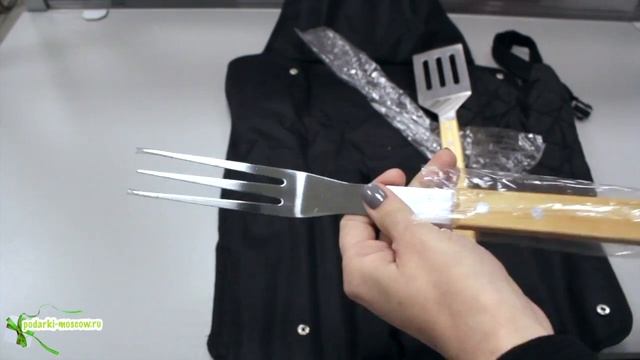 НАБОР-ФАРТУК ДЛЯ БАРБЕКЮ - GRILL MASTER