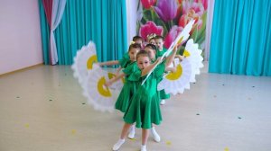 Танец «Ромашковое поле». ДОУ69. 2023