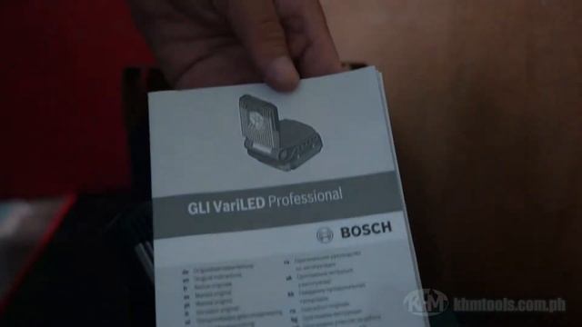 Bosch GLI 18V VariLED Cordless Work Light 420 Lumen Quick Unboxing смотреть онлайн