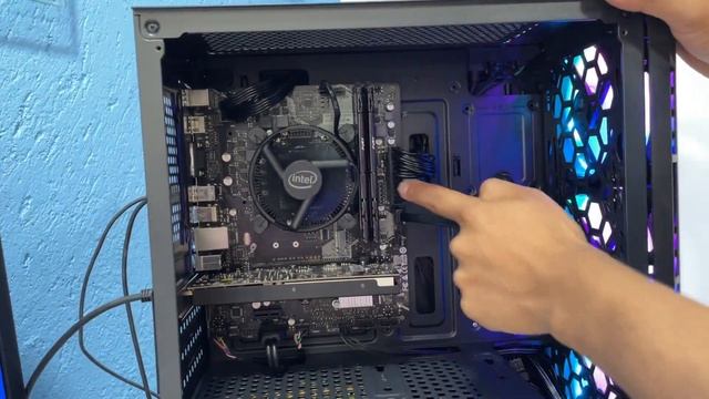 Computadora gamer i7 10700F Intel SSD 480GB 16GB RAM 80+ monitor 21.5 pulgadas 5752 смотреть онлайн