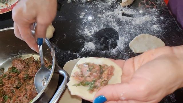 ГОТОВИМ ЛЮБИМОЕ БЛЮДО ДЕДА МОРОЗА!!! КЮРЗЕ С МЯСОМ! смотреть онлайн
