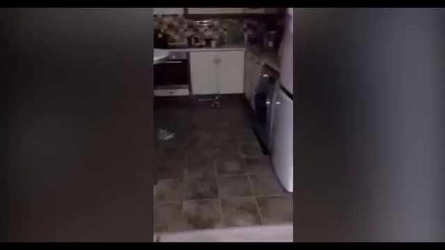 Пьяная в хлам жена избила мужа и разнесла детскую комнату. смотреть онлайн