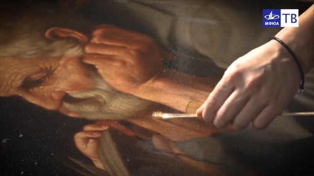 Как реставрируют картины в музее МФЮА? смотреть онлайн