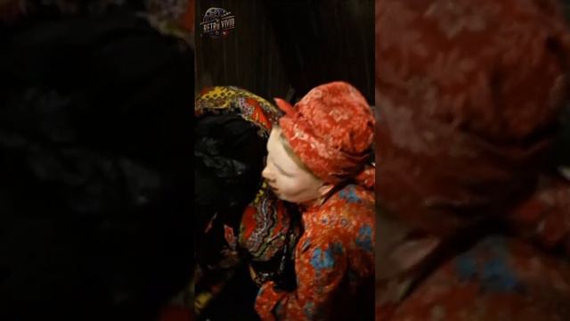 Мать в обмороке: сын решает жениться на двух невестах одновременно смотреть онлайн