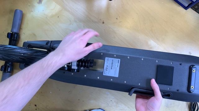 Segway Ninebot ES4 Elektro Roller Unboxing смотреть онлайн