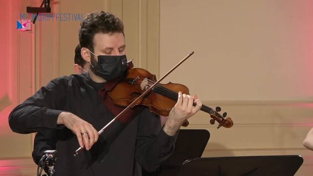 Antonín Dvořák - Notturno H-Dur op. 40 für Streichorchester | Ilya Gringolts - Violine und Leitung смотреть онлайн