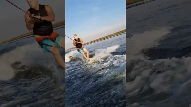 Smitty git'n it back side. Surf system goes from right to left side wave along with wave cleanup смотреть онлайн