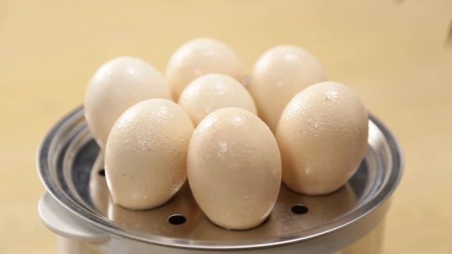 Bear Electric Steamer Egg Cooker ZDQ-A07U1 360W 5 Eggs смотреть онлайн