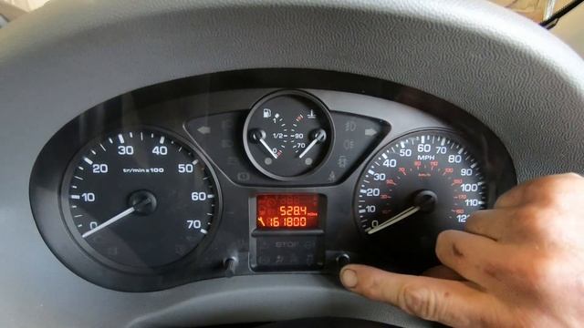 How to reset service light on a Fiat Scudo, Peugeot Expert, Citroen Dispatch смотреть онлайн