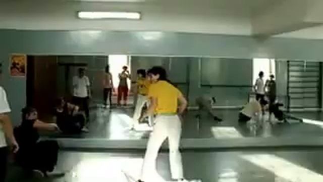 Некоторые элементы защиты и атаки в капоэйре Анголы смотреть онлайн