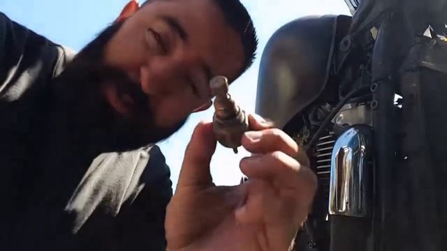 Honda Shadow Motorcycle Turns off смотреть онлайн