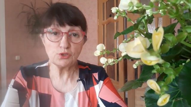 Стихотворение "Схожу за счастьем на базар..." смотреть онлайн