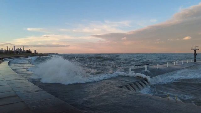 Волны Шум Прибоя На Закате Солнца / The Sounds of Waves at Sunset смотреть онлайн