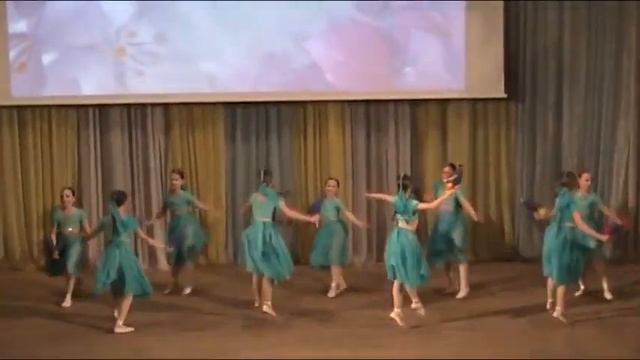"Танец с птичками" смотреть онлайн