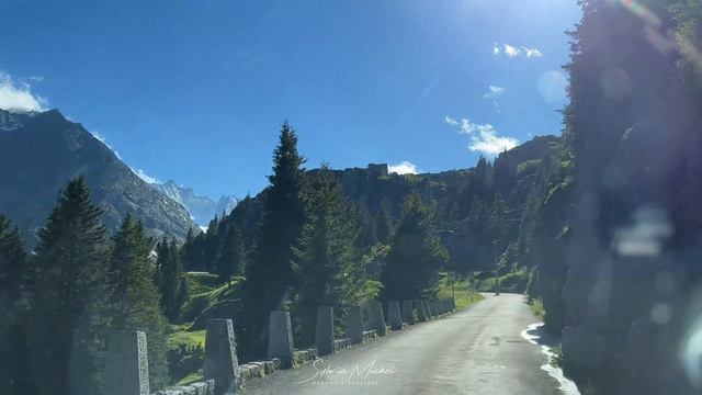 Göschenenalp - hidden gems in Switzerland смотреть онлайн
