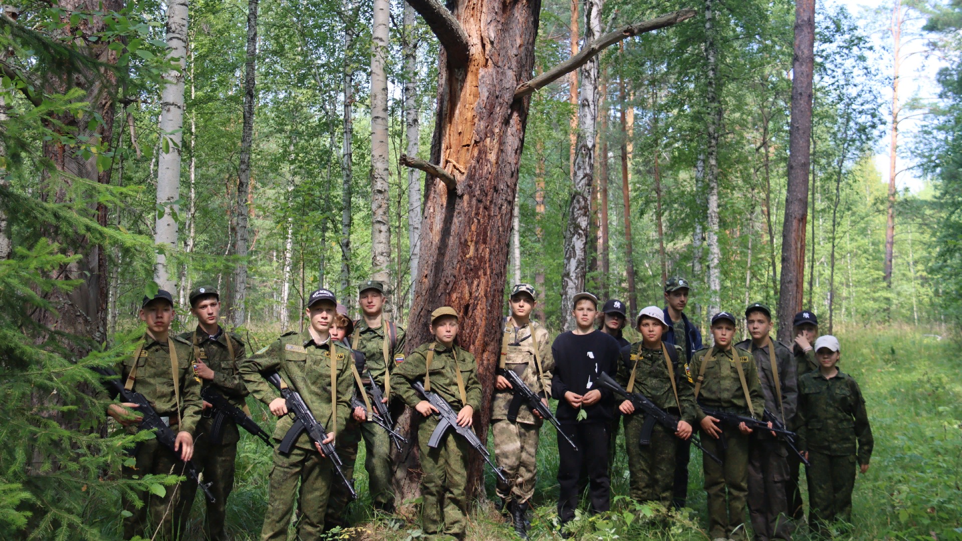 Пятый форум казачьей молодежи У скалы Ермака