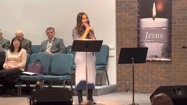 Стихотворение   -  «Белая  Ворона « . Любовь  Васенина.