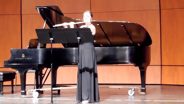 Fantasy For Solo Flute смотреть онлайн