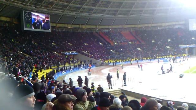 Выход команд на поле. 21.02.2012 смотреть онлайн