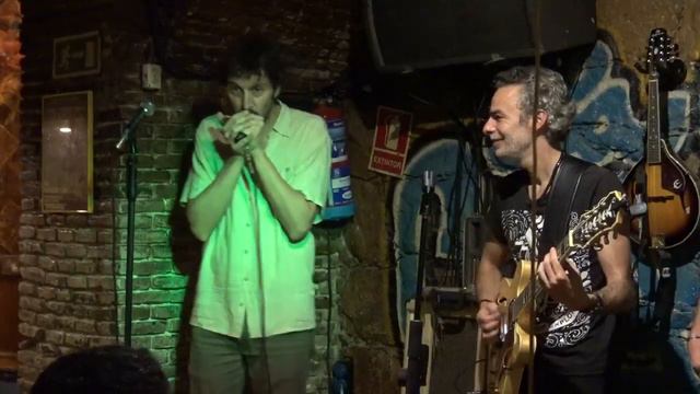 Quique Gómez, Luca Giordano, David Salvador y Guillaume Destarac - Cheaper To Keep Her смотреть онлайн