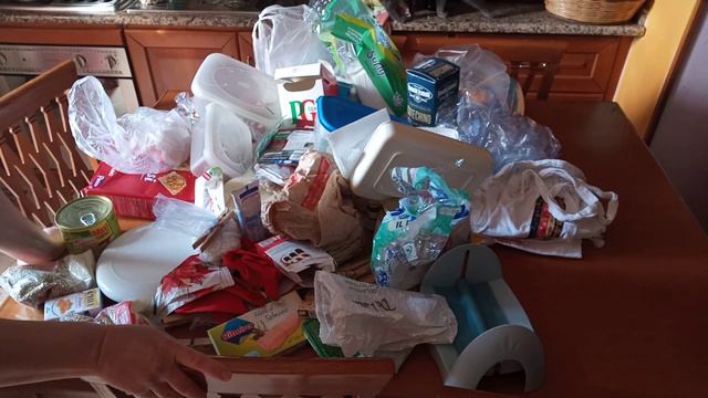 СИЦИЛИЯ. СЧИТАЮ ЗАПАСЫ ЕДЫ И ПЛАЧУ... смотреть онлайн