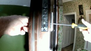 Порядок установки и настройка верхнего замка металлический входной двери.