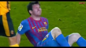 ТЯЖЕЛО БЫТЬ МЕССИ И РОНАЛДУ!! ВИДЕО О ТОМ, КАК ЛОМАЮТ ДВУХ ЛУЧШИХ ИГРОКОВ СОВРЕМЕННОСТИ HD