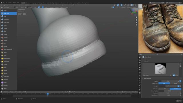 Creating a Hero Weapon for Games - Часть 31 - Shoe Sculpting смотреть онлайн