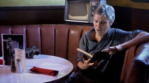 Как мы до этого додумались со Стивеном Джонсоном 3 серия «Стекло» (документальный сериал, 2014)