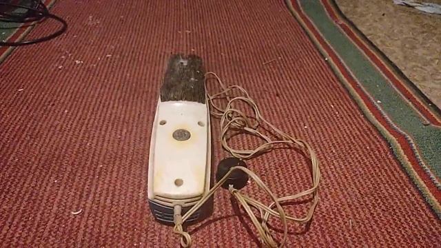 Обзор электрической щетки с пылесосом Ветерок-3 смотреть онлайн