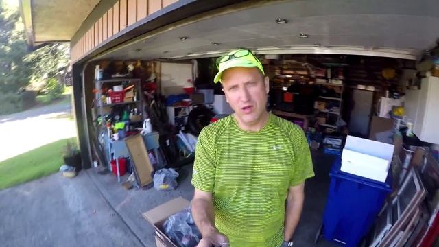 Behringer B1200D Pro Subwoofer Box Opening And First Impression