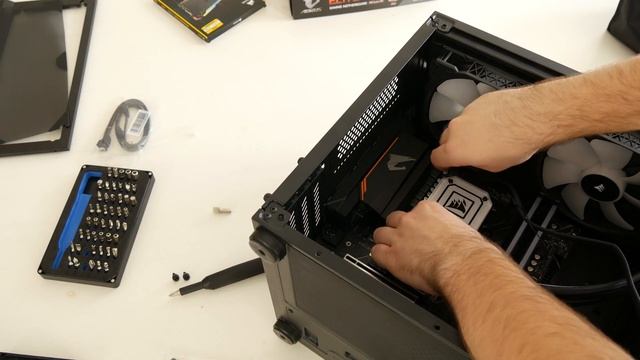 The Best RTX 3080Ti Small Form Factor RGB Build in 2021 смотреть онлайн