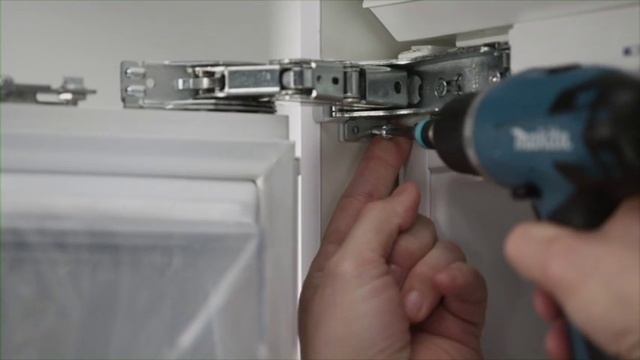 Liebherr Instructievideo: Hoe Installeer Je Een Inbouwkoelkast
