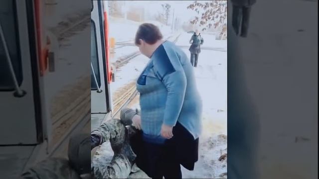 Посмотри назад))) смотреть онлайн