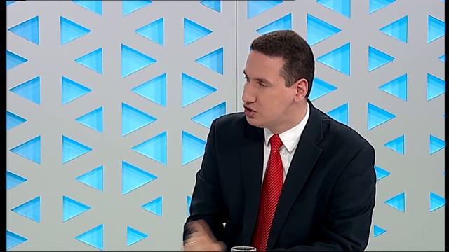Ќе летаат ли лидерски оставки по евентуалниот пораз и во власта и во опзицијата? смотреть онлайн